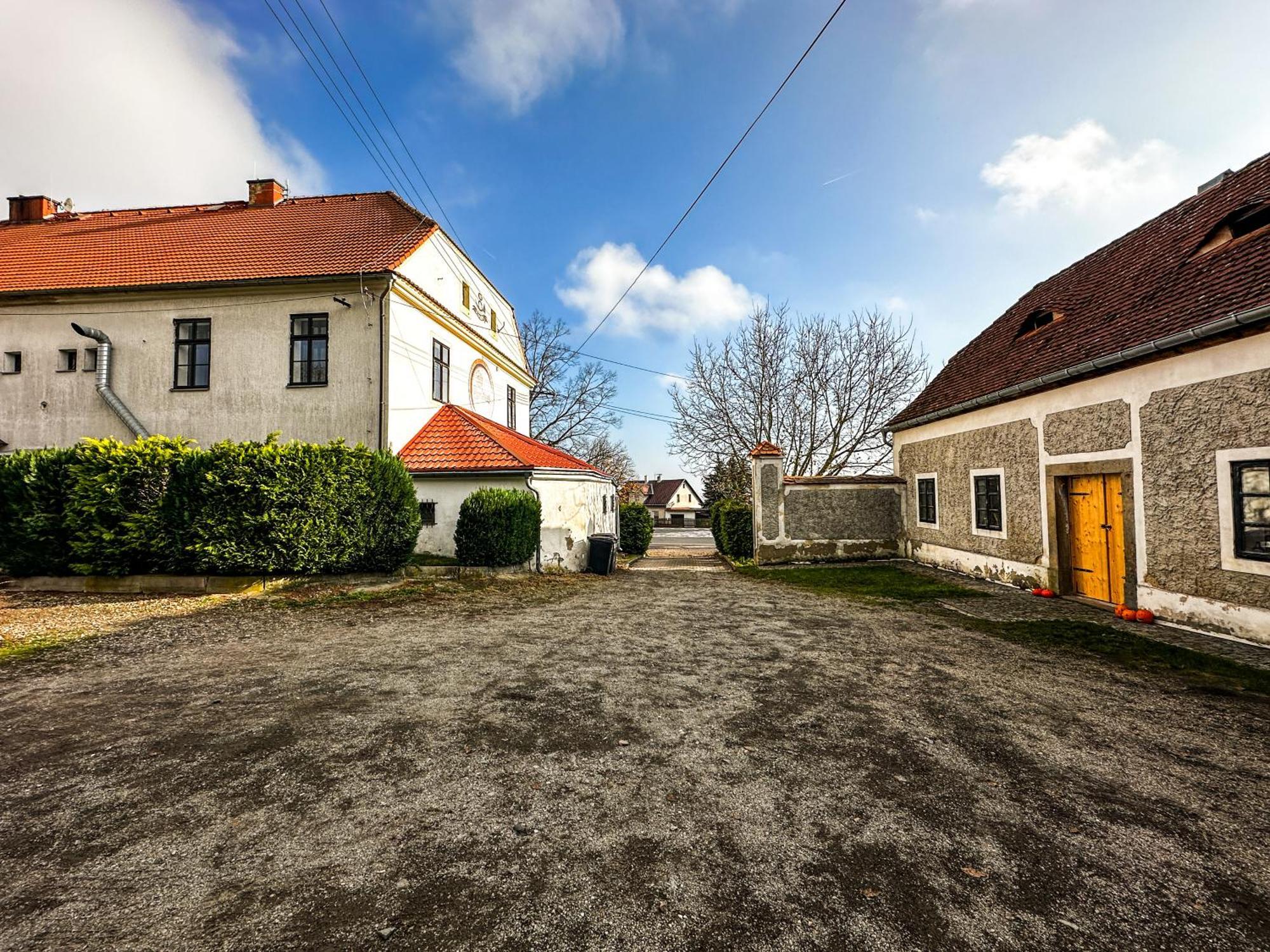 Stará pošta Telnice Exterior foto